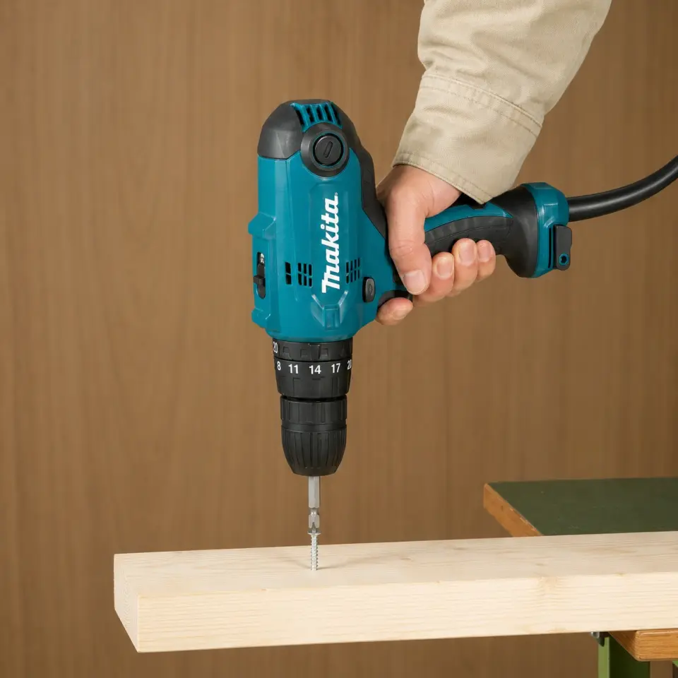 Makita Hp0300 Darbeli Matkap Vidalama 320 W