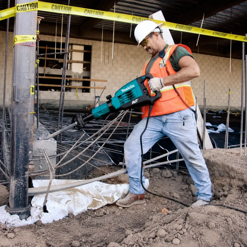 Makita HM1317CB Kırıcı Hilti 1510W 19 Kg 26.5j