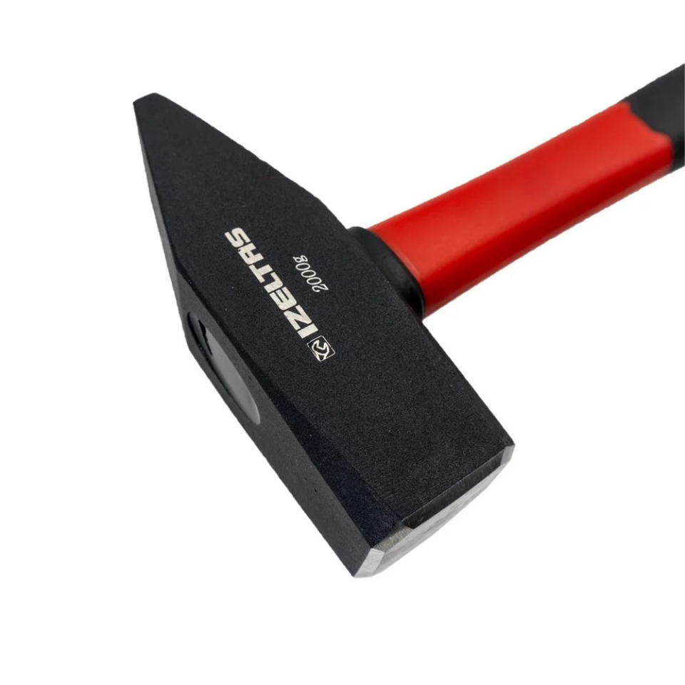 İzeltaş 2000 Gr Fiber Saplı Çekiç